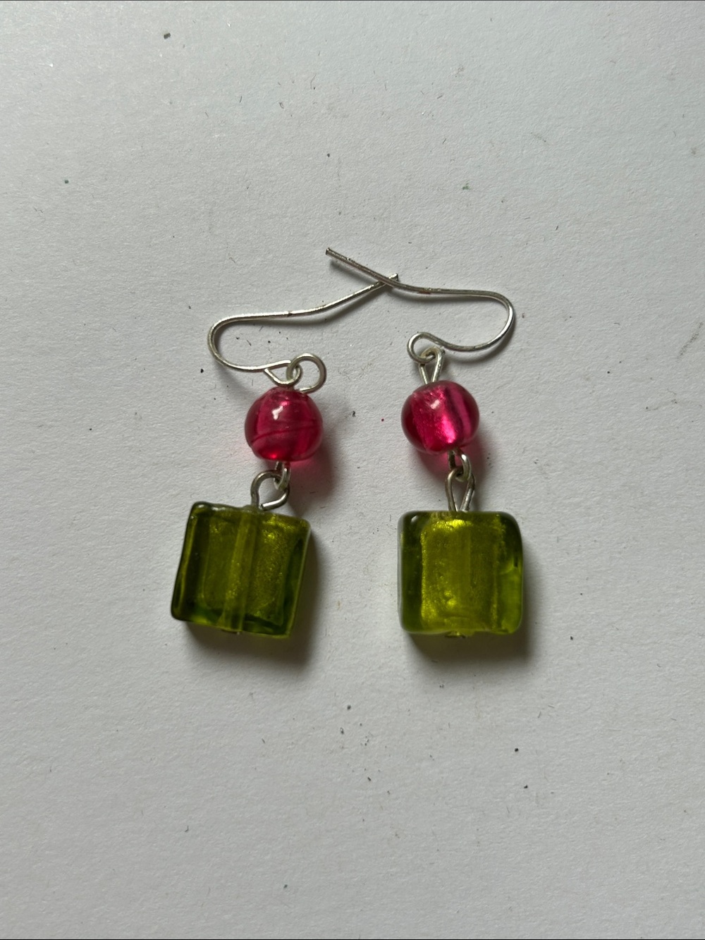 Vibrant Pink & Green Glass Drop Earrings j50